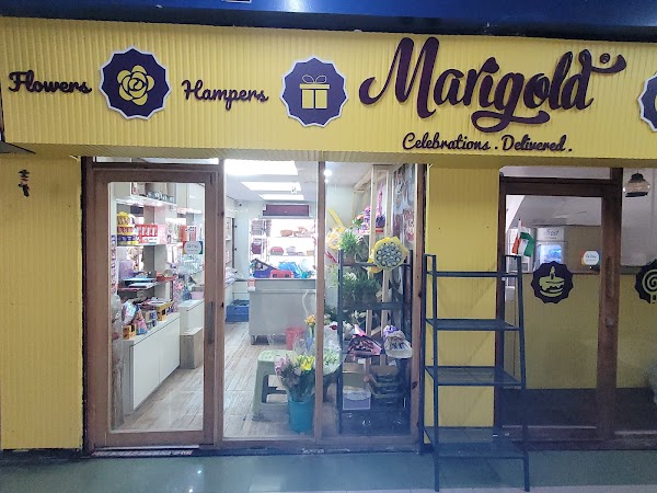 Marigold - Flowers, Cakes, Gifts interior